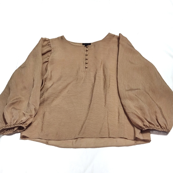 Ann Taylor Puff Sleeve Top - Picture 3 of 8